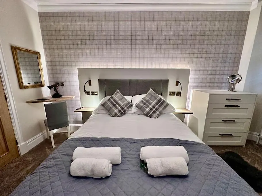 Spectacular 2 Bed, 2 Bath In Edinburgh City Centre 0*,  Egyesült Királyság